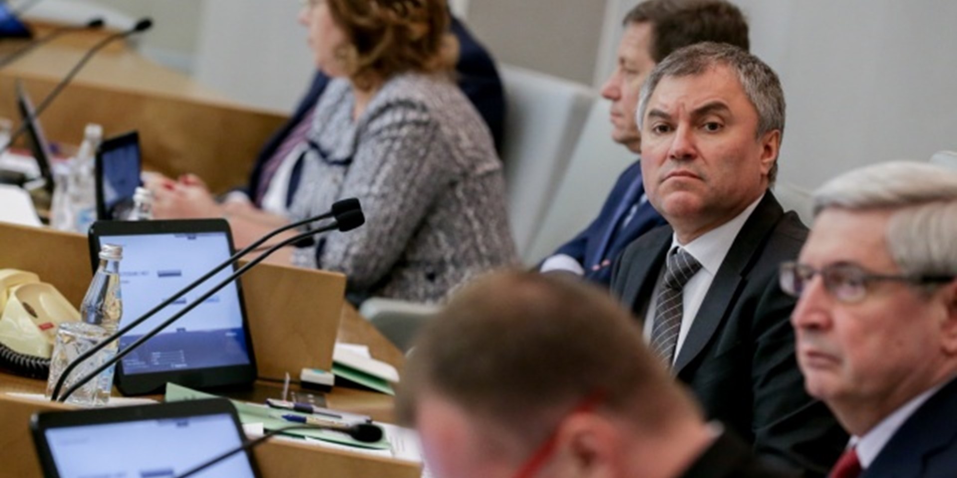Депутаты предлагают смягчить санкции для НКО