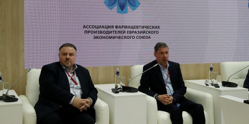 17.06.2022 Юрий Жулёв: «Пациентские организации сближают пациента и государство, способствуя внедрению пациент-ориентированной модели здравоохранения»